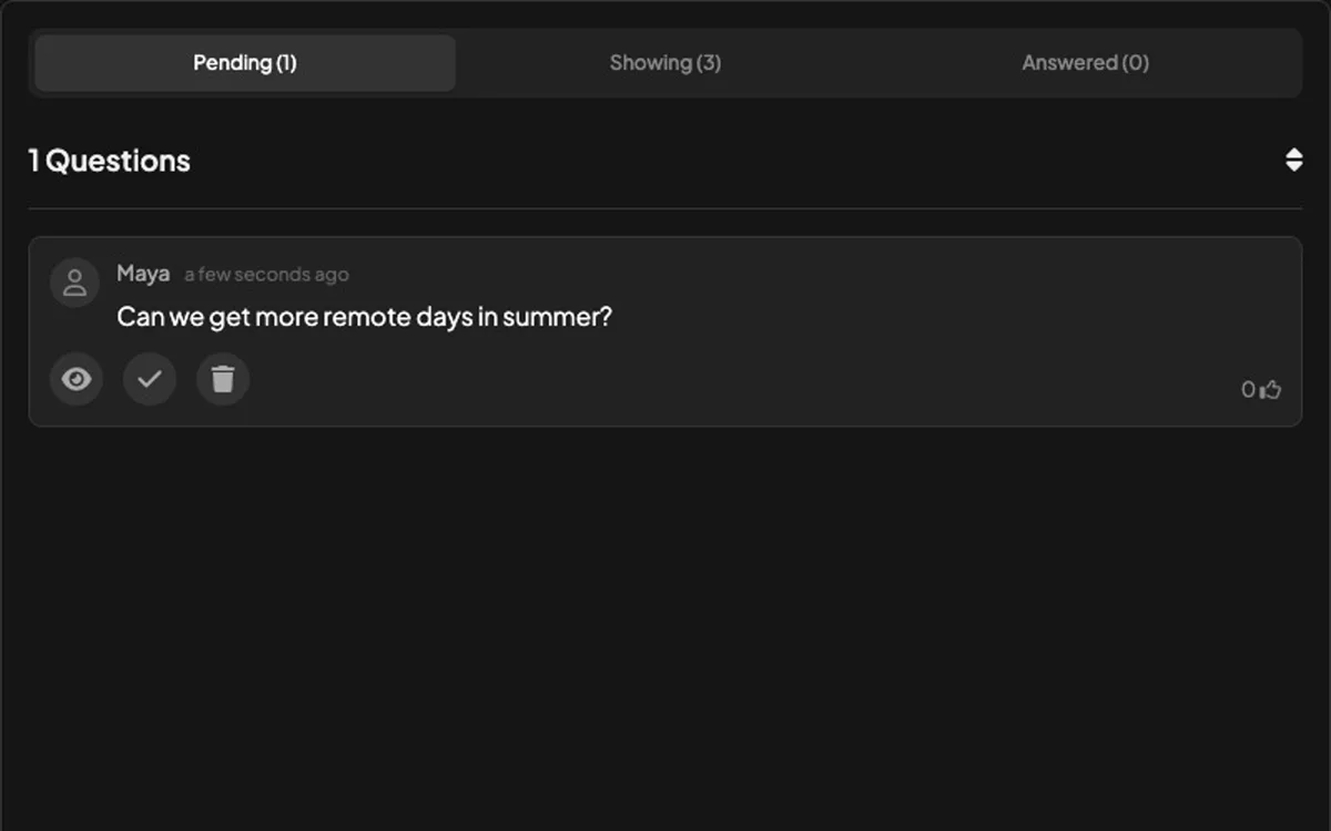 The moderator page — Pending, Showing and Answered tabs, with approve, answered and delete buttons.